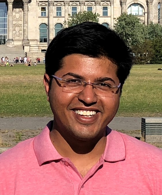 Prof. Navonil Mustafee during his lecture