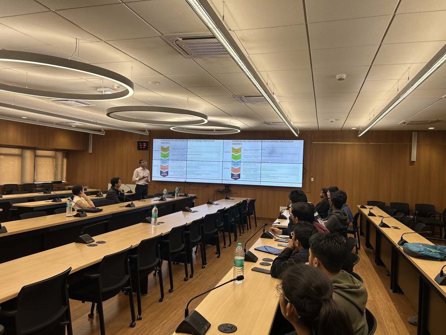 Dr. Boli Chen discussing his research with attendees